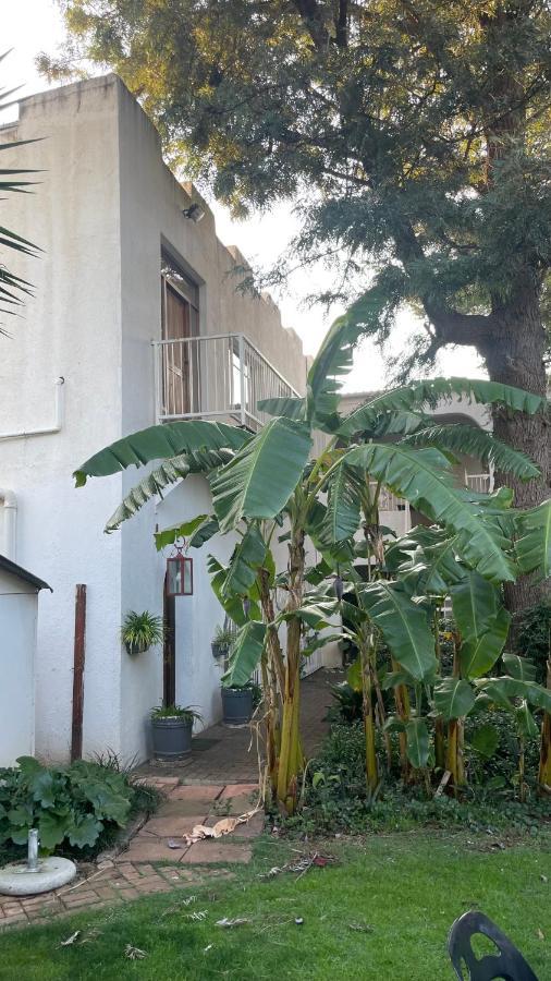Just Tiffany Guest House & Conference Facility Potchefstroom Esterno foto